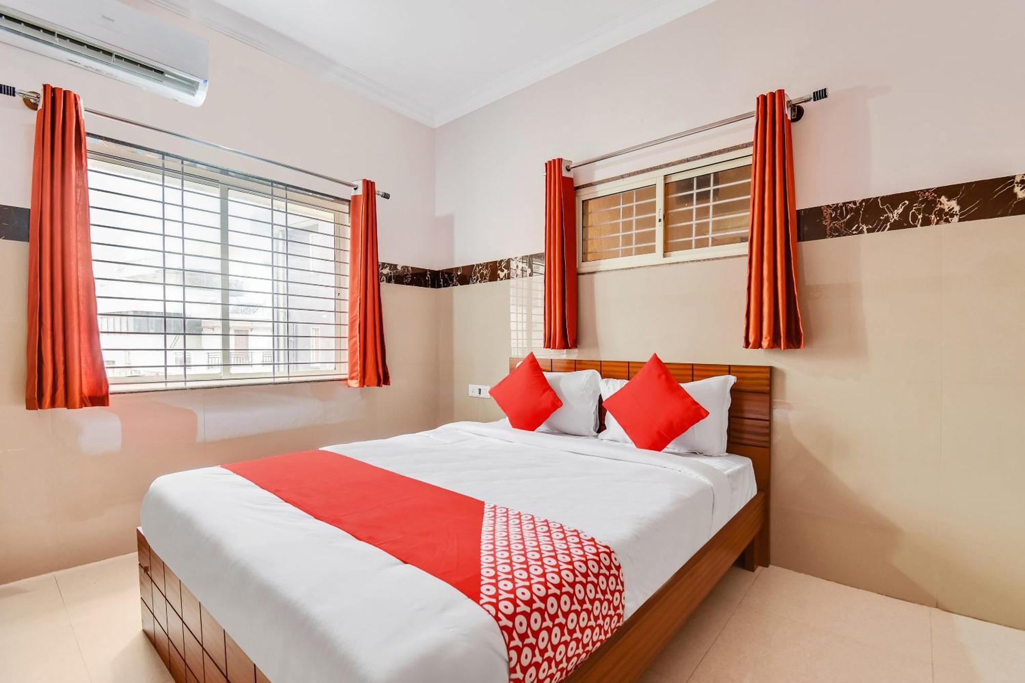 Hotel O Sri Sai Guru Comforts Yelahanka Exteriör bild