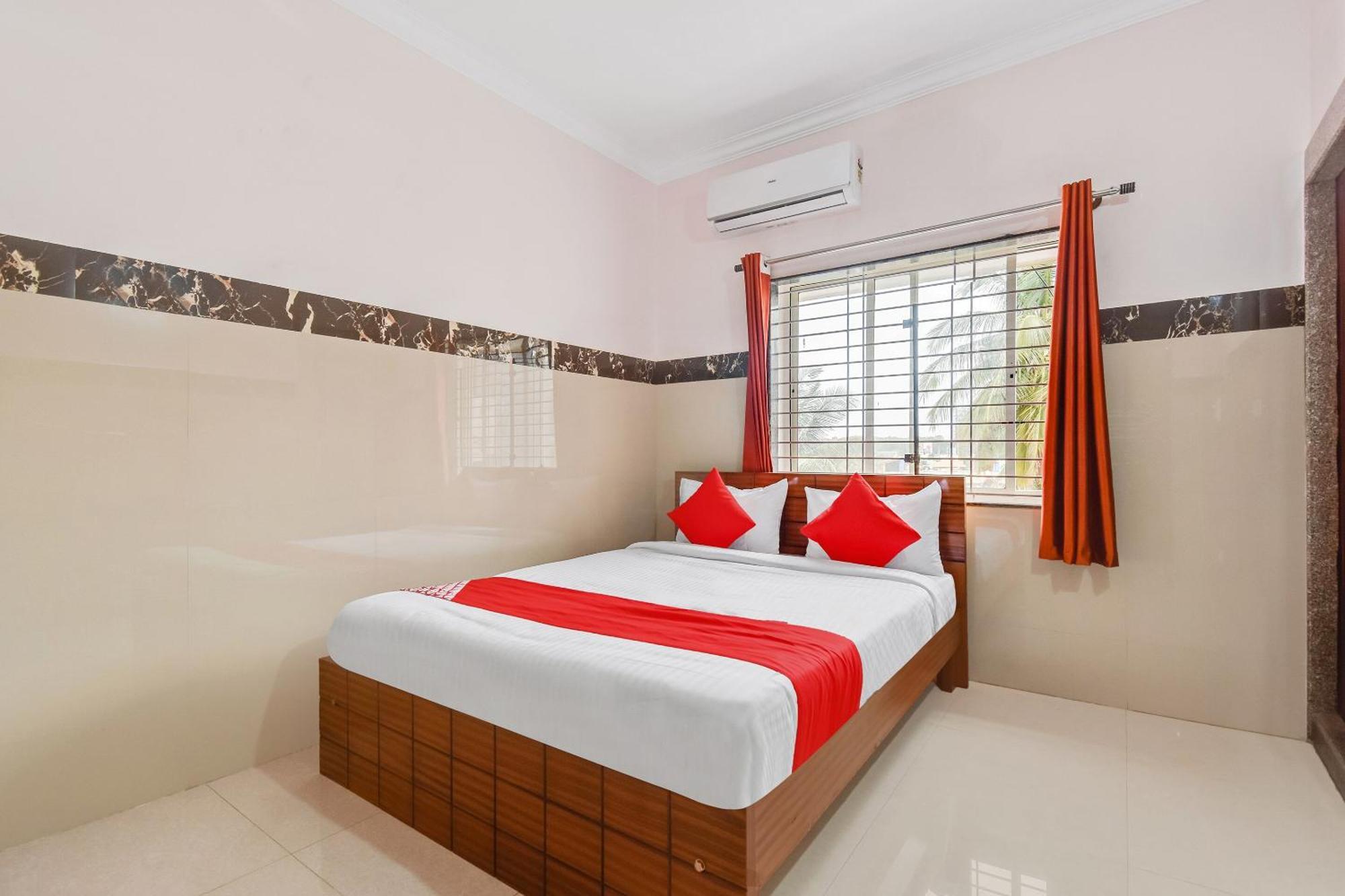 Hotel O Sri Sai Guru Comforts Yelahanka Exteriör bild